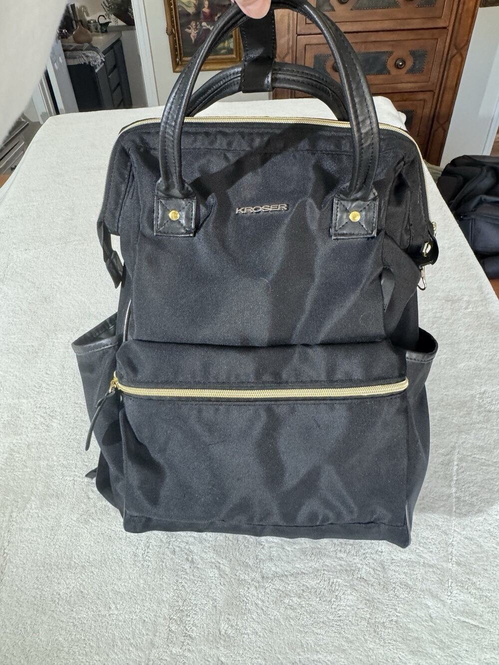 Kroser Laptop Backpack Black Bag with USB port MODEL SKK-815 SZ 17"x13"X5"
